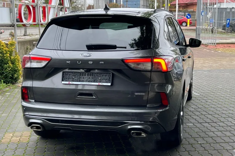 Ford Kuga din 2023 cu 77.351 km - oferta FOR158362 - foto 7