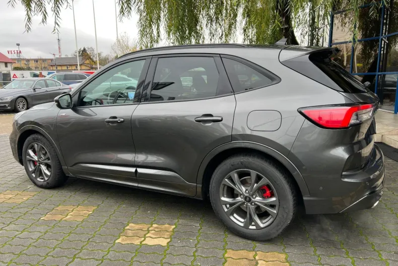 Ford Kuga din 2023 cu 77.351 km - oferta FOR158362 - foto 14