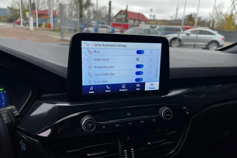 Ford Kuga din 2023 cu 77.351 km - oferta FOR158362 - foto 31