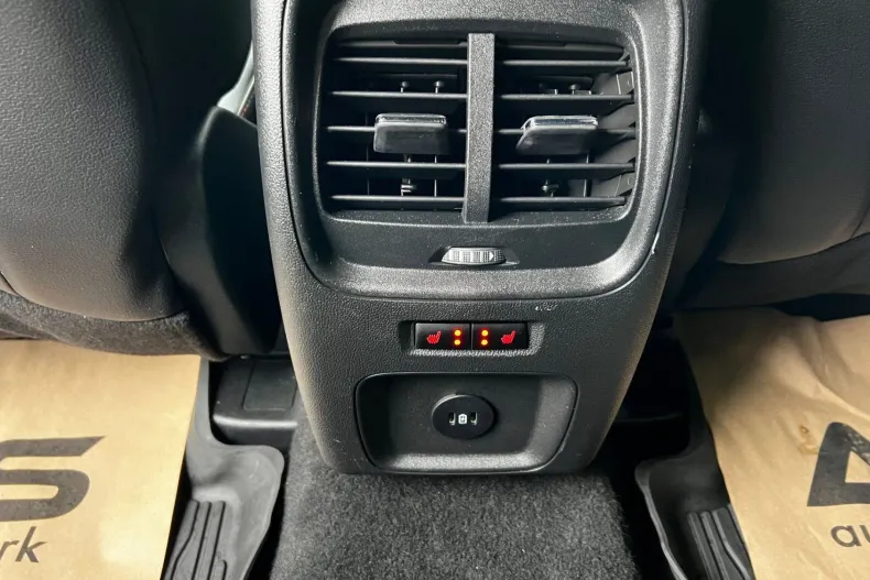 Ford Kuga din 2023 cu 77.351 km - oferta FOR158362 - foto 35