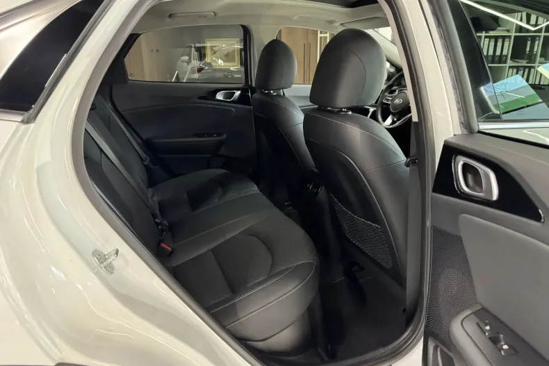 Kia XCeed din 2021 cu 37.730 km - oferta KIA158365 - foto 11