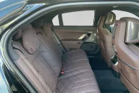 BMW 750 din 2024 cu 17.317 km - oferta BMW158366 - foto 10