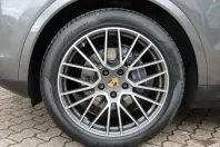 Porsche Cayenne din 2022 cu 81.700 km - oferta POR158367 - foto 5