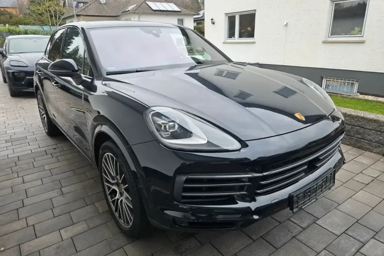 Porsche Cayenne din 2022 cu 75.500 km - oferta POR158368 - foto 3