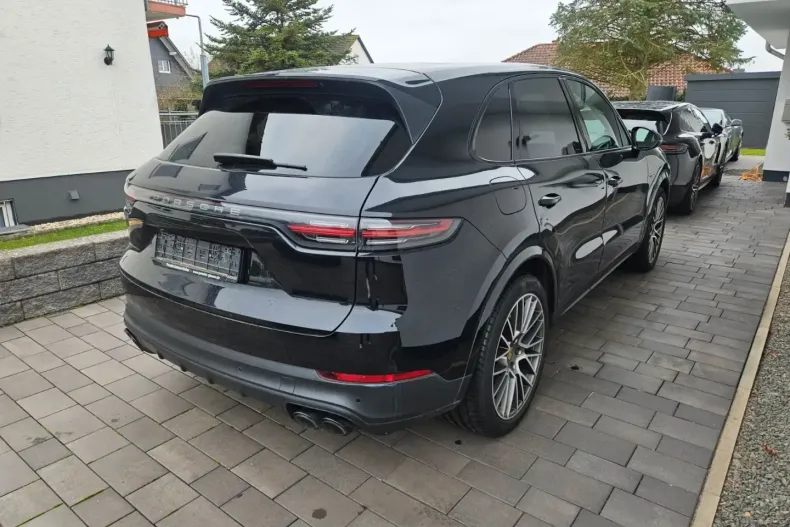 Porsche Cayenne din 2022 cu 75.500 km - oferta POR158368 - foto 4