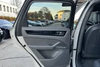 Porsche Cayenne din 2022 cu 88.025 km - oferta POR158370 - foto 13