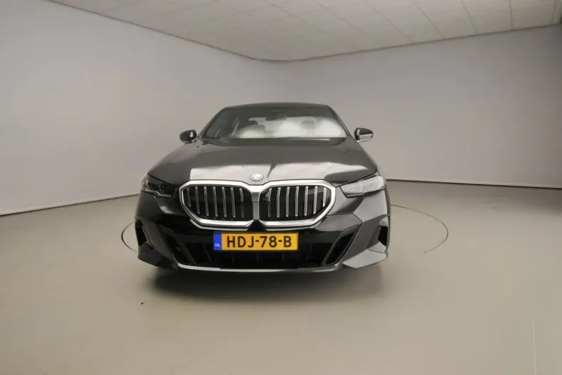 BMW 530 din 2025 cu 26.000 km - oferta BMW158371 - foto 5