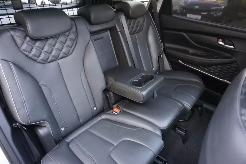 Hyundai SANTA FE din 2022 cu 66.000 km - oferta HYU158376 - foto 31