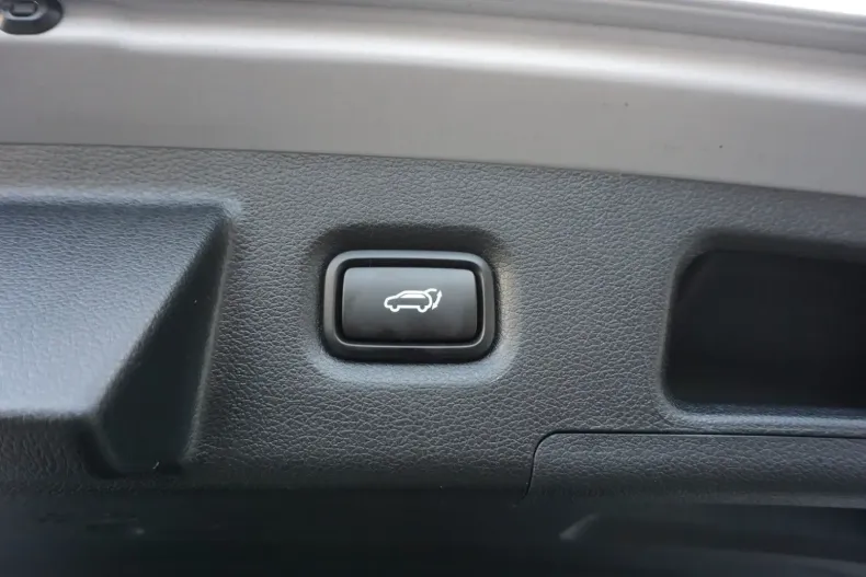 Hyundai SANTA FE din 2022 cu 66.000 km - oferta HYU158376 - foto 32