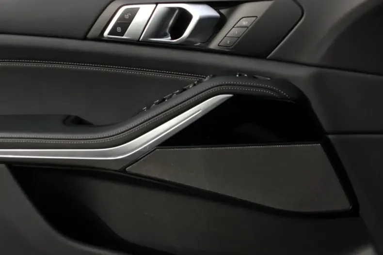 BMW X5 din 2024 cu 32.532 km - oferta BMW158379 - foto 15