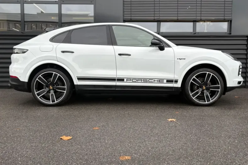 Porsche Cayenne din 2022 cu 37.800 km - oferta POR158388 - foto 2