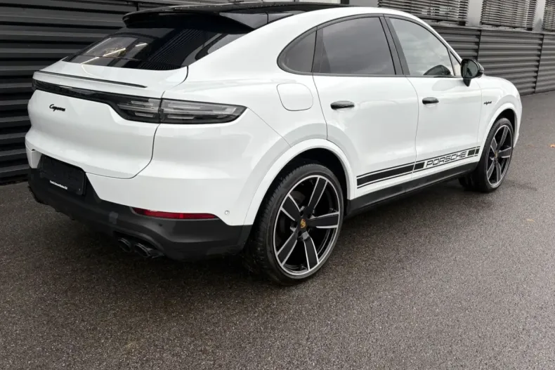 Porsche Cayenne din 2022 cu 37.800 km - oferta POR158388 - foto 4