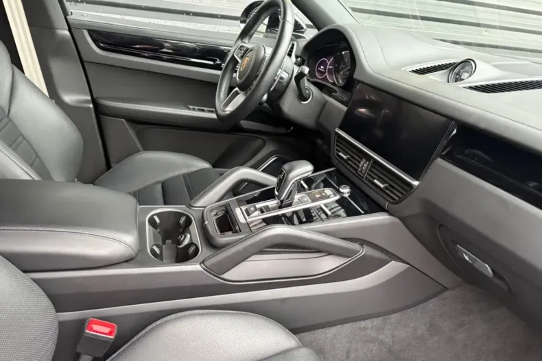 Porsche Cayenne din 2022 cu 37.800 km - oferta POR158388 - foto 23