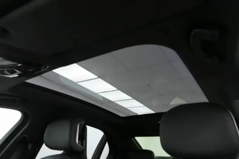 BMW 740 din 2025 cu 25.325 km - oferta BMW158389 - foto 6