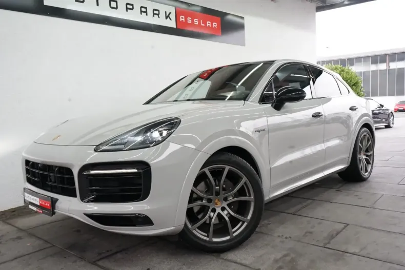 Porsche Cayenne din 2022 cu 63.500 km - oferta POR158390 - foto 1