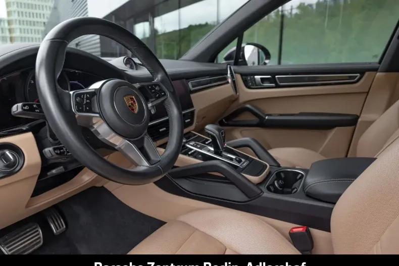 Porsche Cayenne din 2022 cu 45.804 km - oferta POR158391 - foto 4