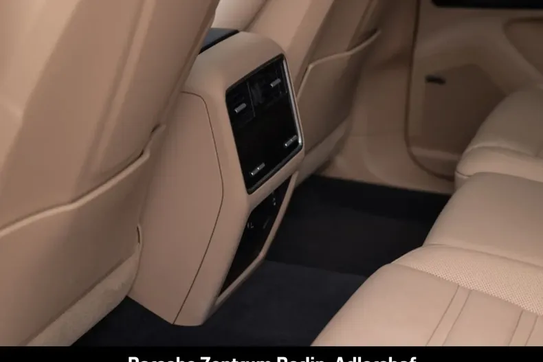 Porsche Cayenne din 2022 cu 45.804 km - oferta POR158391 - foto 21