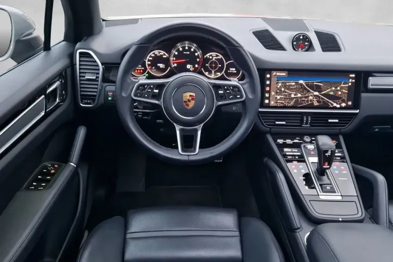 Porsche Cayenne din 2022 cu 96.952 km - oferta POR158392 - foto 3