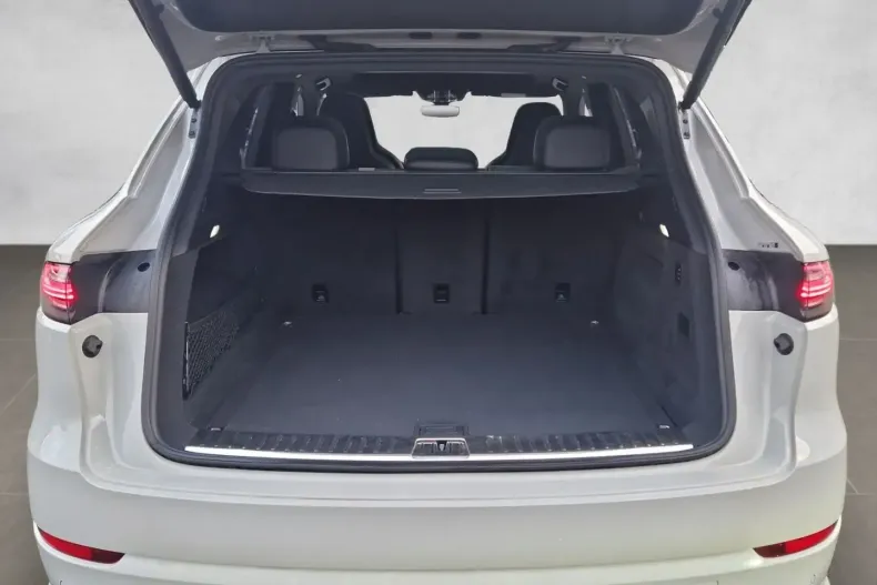 Porsche Cayenne din 2022 cu 96.952 km - oferta POR158392 - foto 19