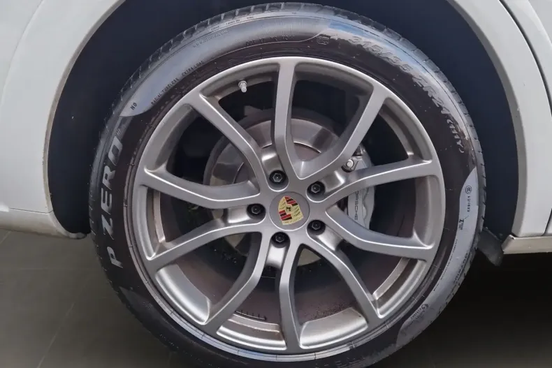 Porsche Cayenne din 2022 cu 96.952 km - oferta POR158392 - foto 20