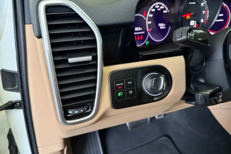 Porsche Cayenne din 2022 cu 78.000 km - oferta POR158393 - foto 20