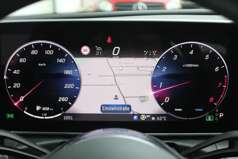 Mercedes-Benz C 180 din 2024 cu 44.600 km - oferta MER158396 - foto 37