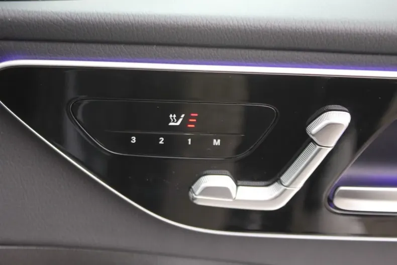 Mercedes-Benz C 180 din 2024 cu 44.600 km - oferta MER158396 - foto 41