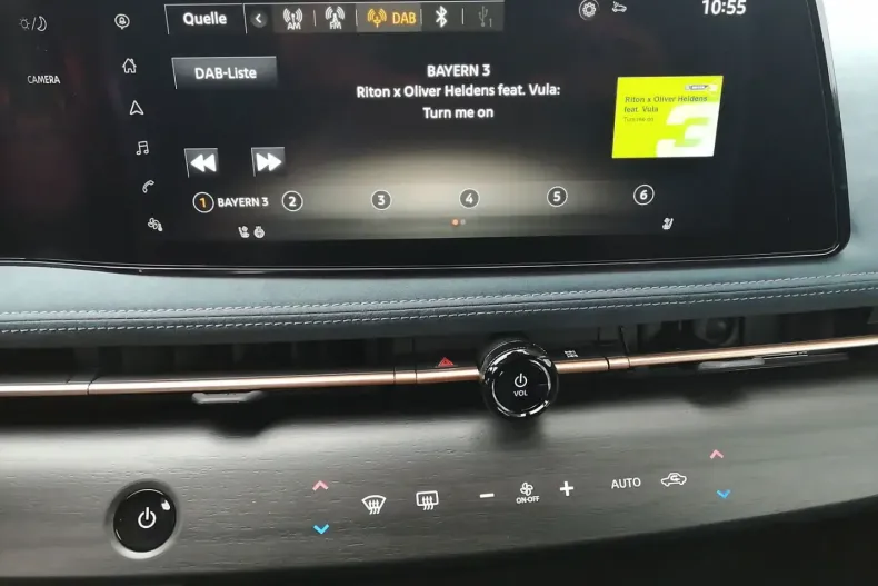 Nissan Ariya din 2024 cu 6.900 km - oferta NIS158397 - foto 14