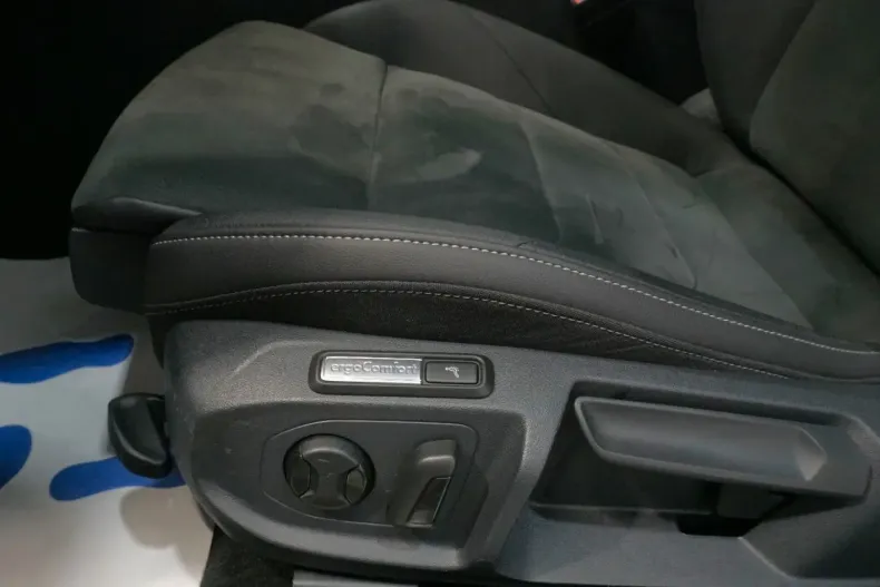 Volkswagen Arteon din 2022 cu 60.076 km - oferta VOL158399 - foto 10