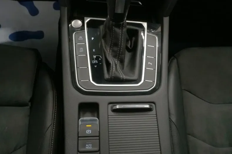 Volkswagen Arteon din 2022 cu 60.076 km - oferta VOL158399 - foto 18