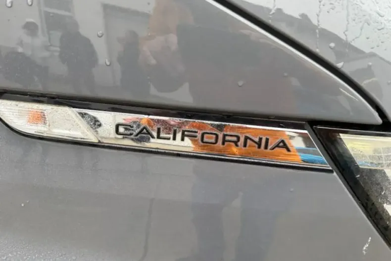 Volkswagen T6 California din 2022 cu 42.500 km - oferta VOL158402 - foto 7