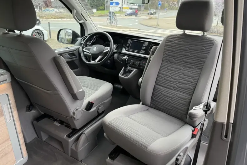 Volkswagen T6 California din 2022 cu 42.500 km - oferta VOL158402 - foto 14