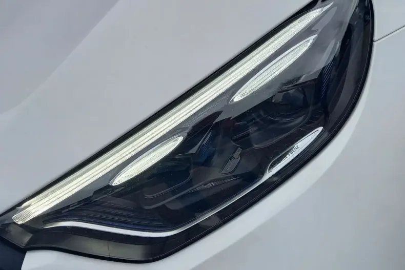 Mercedes-Benz GLC 300 din 2023 cu 54.503 km - oferta MER158404 - foto 4