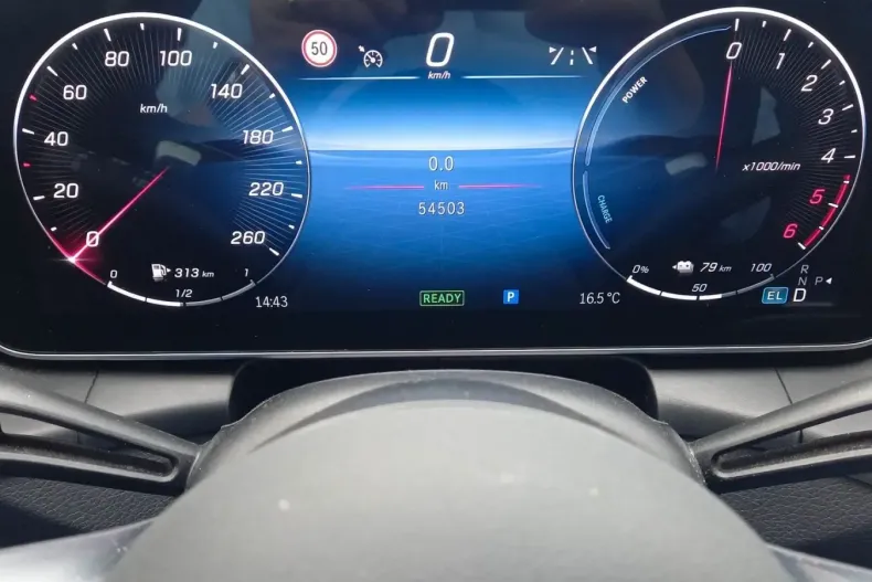 Mercedes-Benz GLC 300 din 2023 cu 54.503 km - oferta MER158404 - foto 36