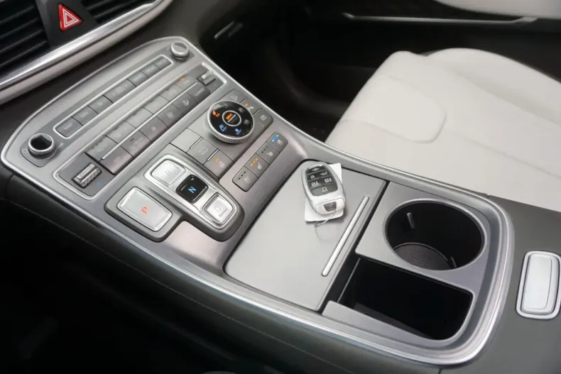 Hyundai SANTA FE din 2021 cu 38.000 km - oferta HYU158407 - foto 18