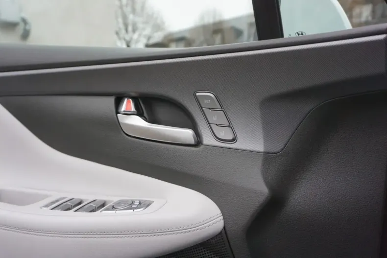 Hyundai SANTA FE din 2021 cu 38.000 km - oferta HYU158407 - foto 20