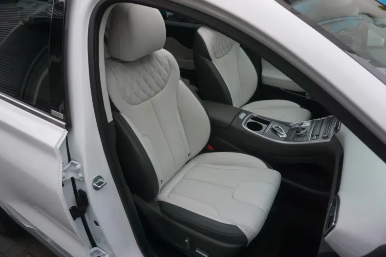 Hyundai SANTA FE din 2021 cu 38.000 km - oferta HYU158407 - foto 29