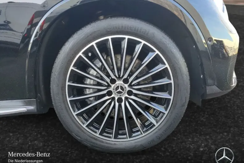 Mercedes-Benz GLC 200 din 2022 cu 22.084 km - oferta MER158408 - foto 4