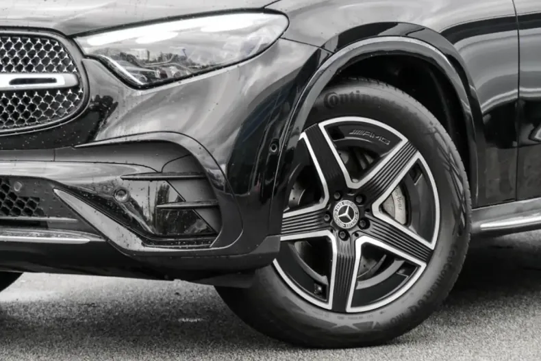 Mercedes-Benz GLC 200 din 2023 cu 42.042 km - oferta MER158409 - foto 5