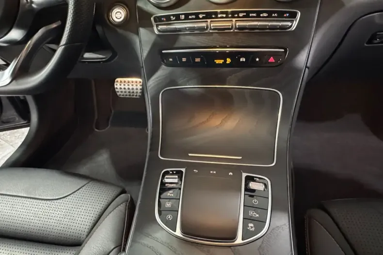 Mercedes-Benz GLC 300 din 2022 cu 61.706 km - oferta MER158410 - foto 13