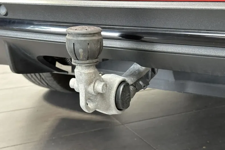 Mercedes-Benz GLC 300 din 2022 cu 79.450 km - oferta MER158413 - foto 7