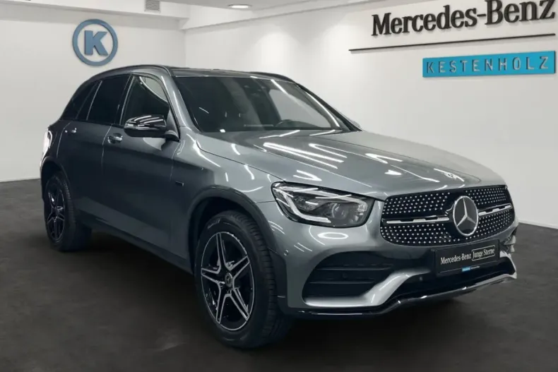 Mercedes-Benz GLC 300 din 2021 cu 43.333 km - oferta MER158414 - foto 1