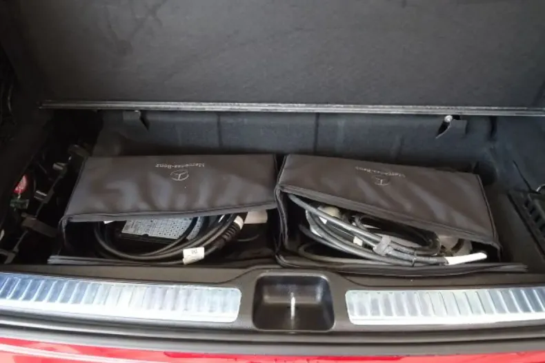 Mercedes-Benz GLC 300 din 2021 cu 59.737 km - oferta MER158416 - foto 14