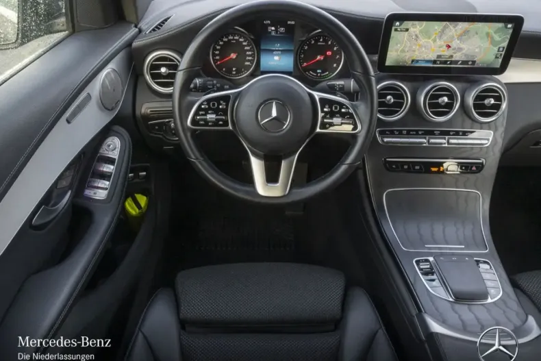 Mercedes-Benz GLC 300 din 2021 cu 62.067 km - oferta MER158417 - foto 10
