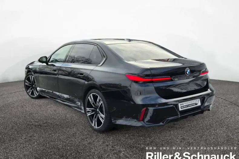 BMW 740 din 2024 cu 31.200 km - oferta BMW158419 - foto 3