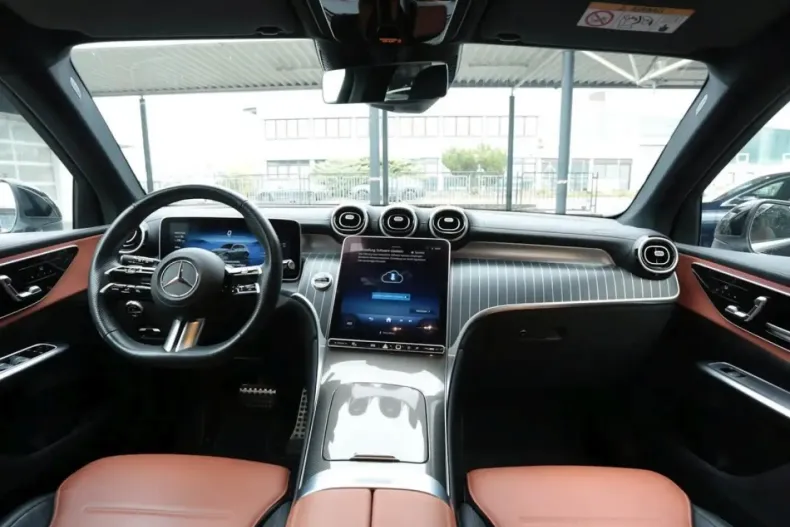 Mercedes-Benz GLC 220 din 2023 cu 40.450 km - oferta MER158421 - foto 12