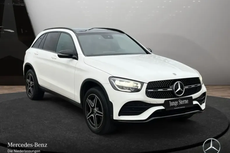Mercedes-Benz GLC 300 din 2021 cu 73.667 km - oferta MER158422 - foto 1