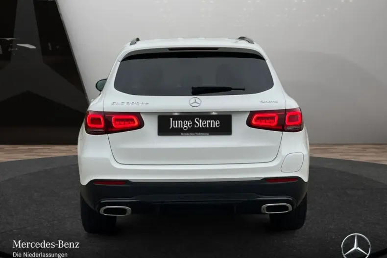 Mercedes-Benz GLC 300 din 2021 cu 73.667 km - oferta MER158422 - foto 6