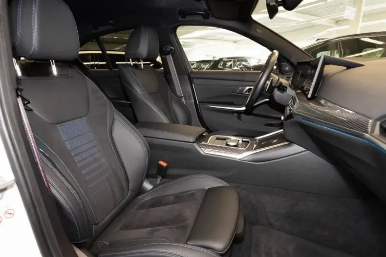 BMW 330 din 2024 cu 13.732 km - oferta BMW158423 - foto 11