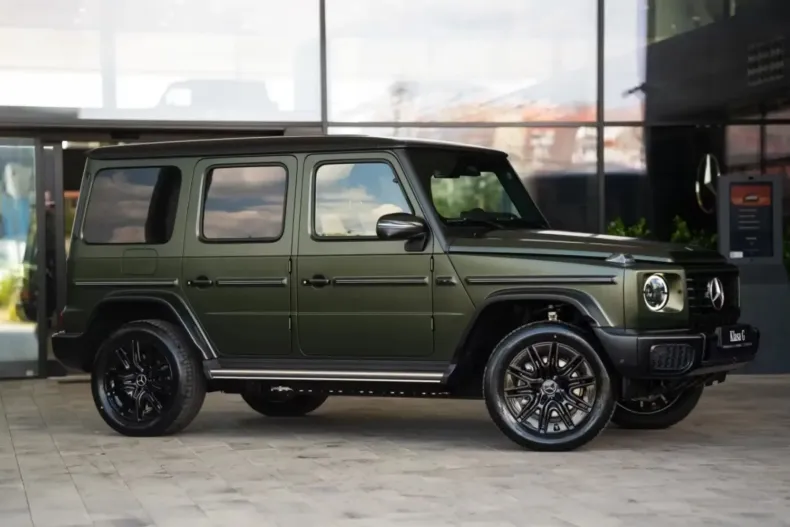 Mercedes-Benz G 580 din 2025 cu 5 km - oferta MER158425 - foto 2